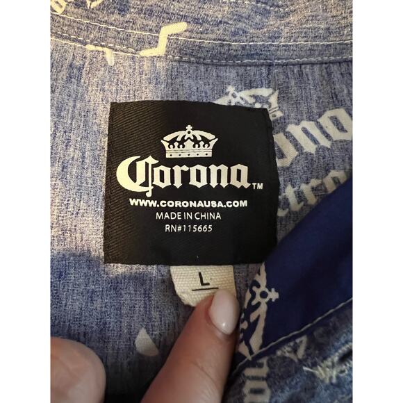 Corona Men's Reverse Print Aloha Button Down Shirt Short Sleeve Blue Size L - Picture 9 of 9